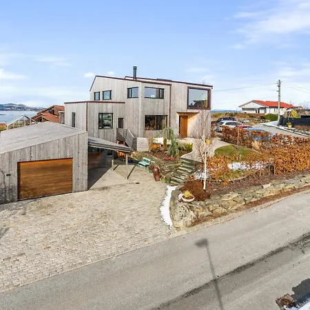 Semesterbostad Casa Roaldsoy