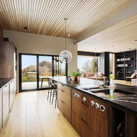 Semesterbostad Casa Roaldsoy *