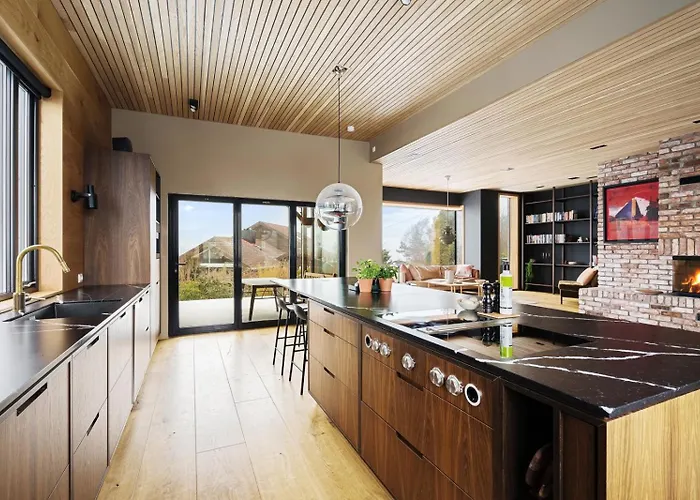 Holiday home Casa Roaldsoy *